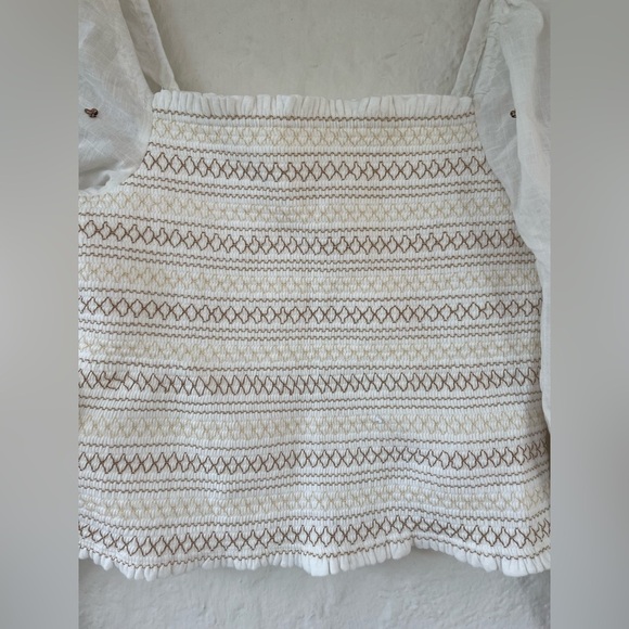 Anthropologie Cream Smocked Embroidered Puff Sleeve Square Neck Top; size XSP - Picture 4 of 9